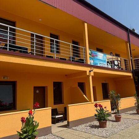 Apartmany Hawaii Патінце Екстер'єр фото